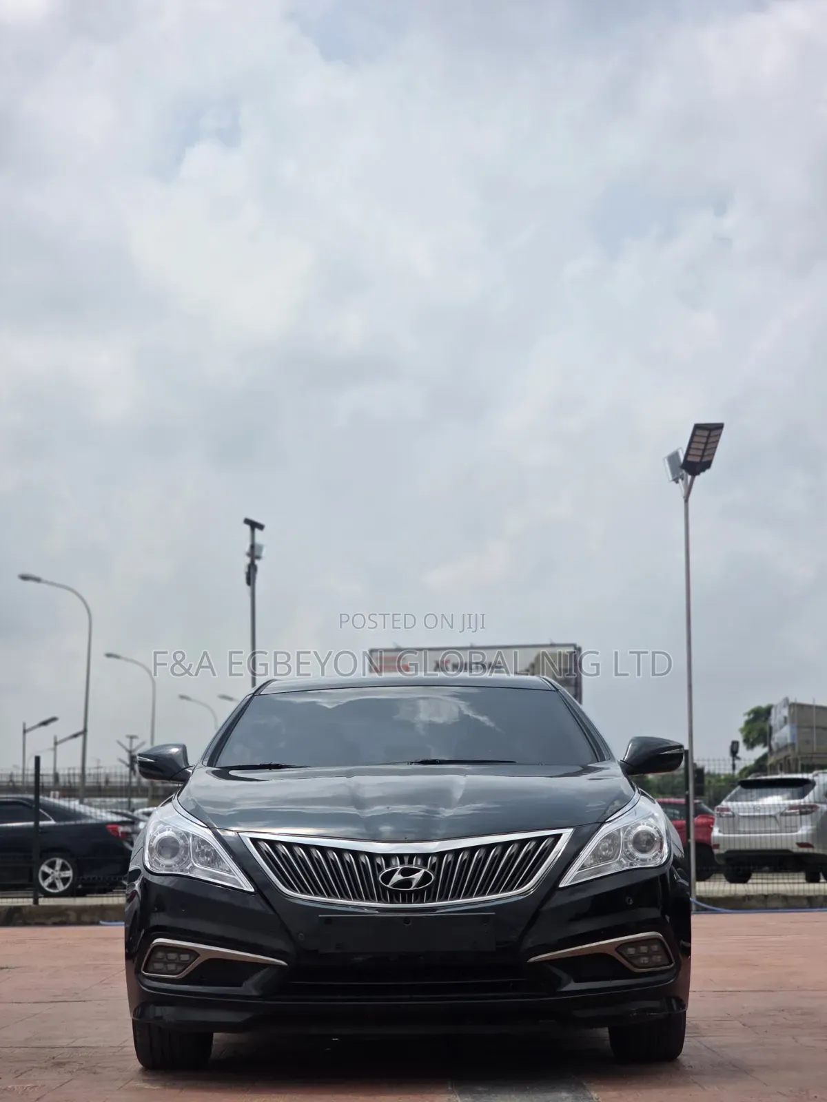 Hyundai Grandeur 2016 Black