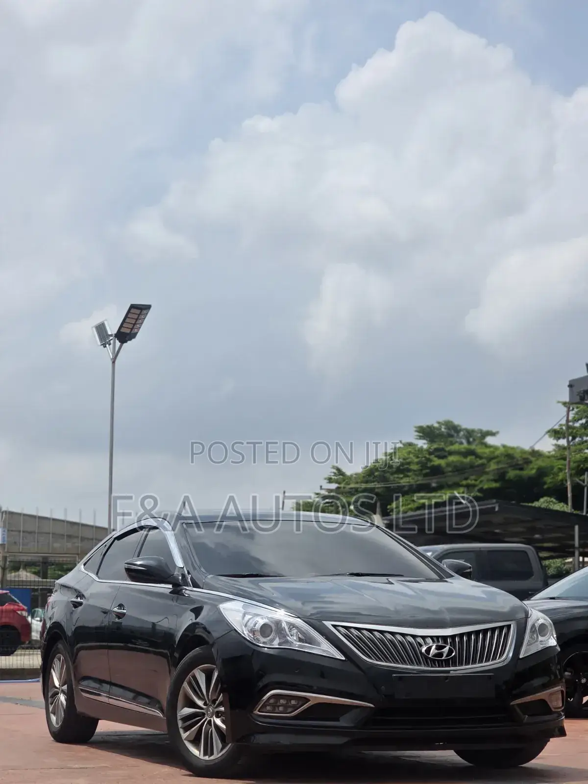 Hyundai Grandeur 2016 Black
