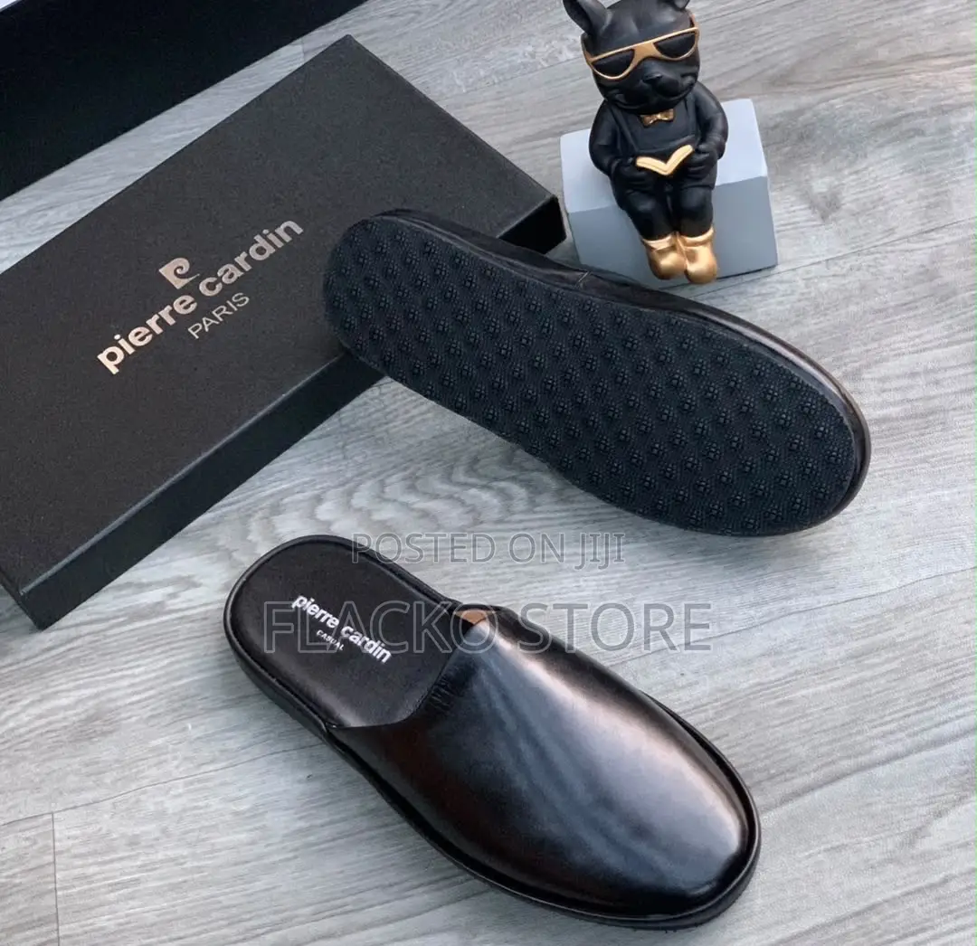 Original Pierre Cardin Leather Mules