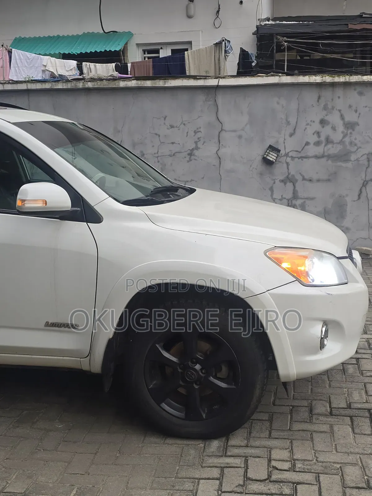 Toyota RAV4 2012 White