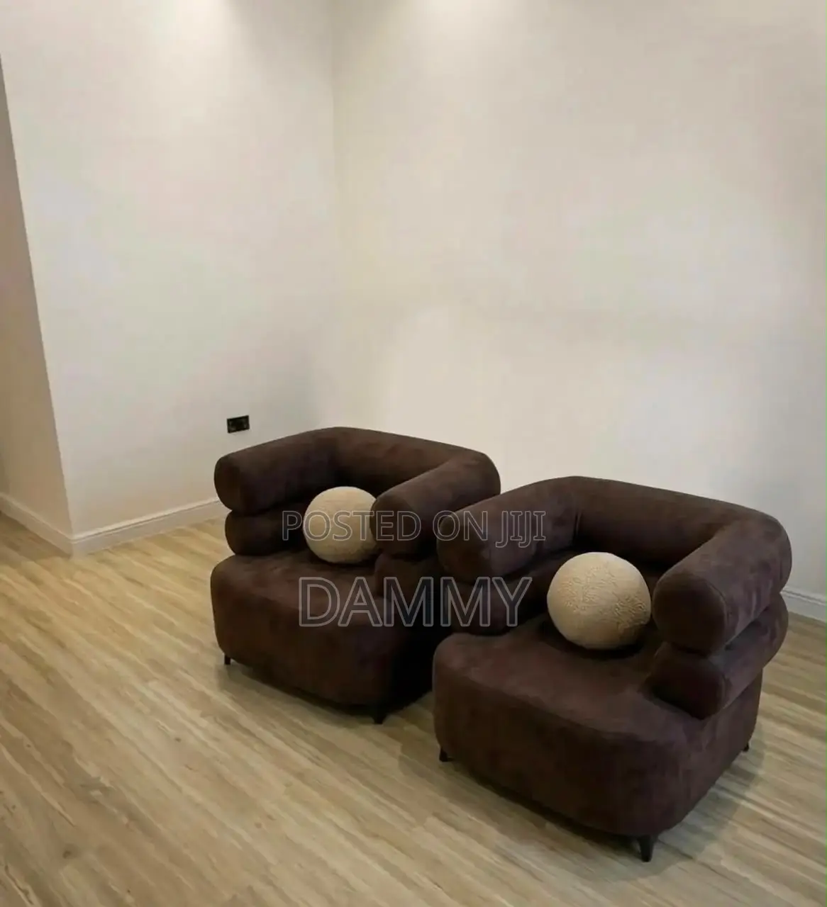 Single Seater Sofa