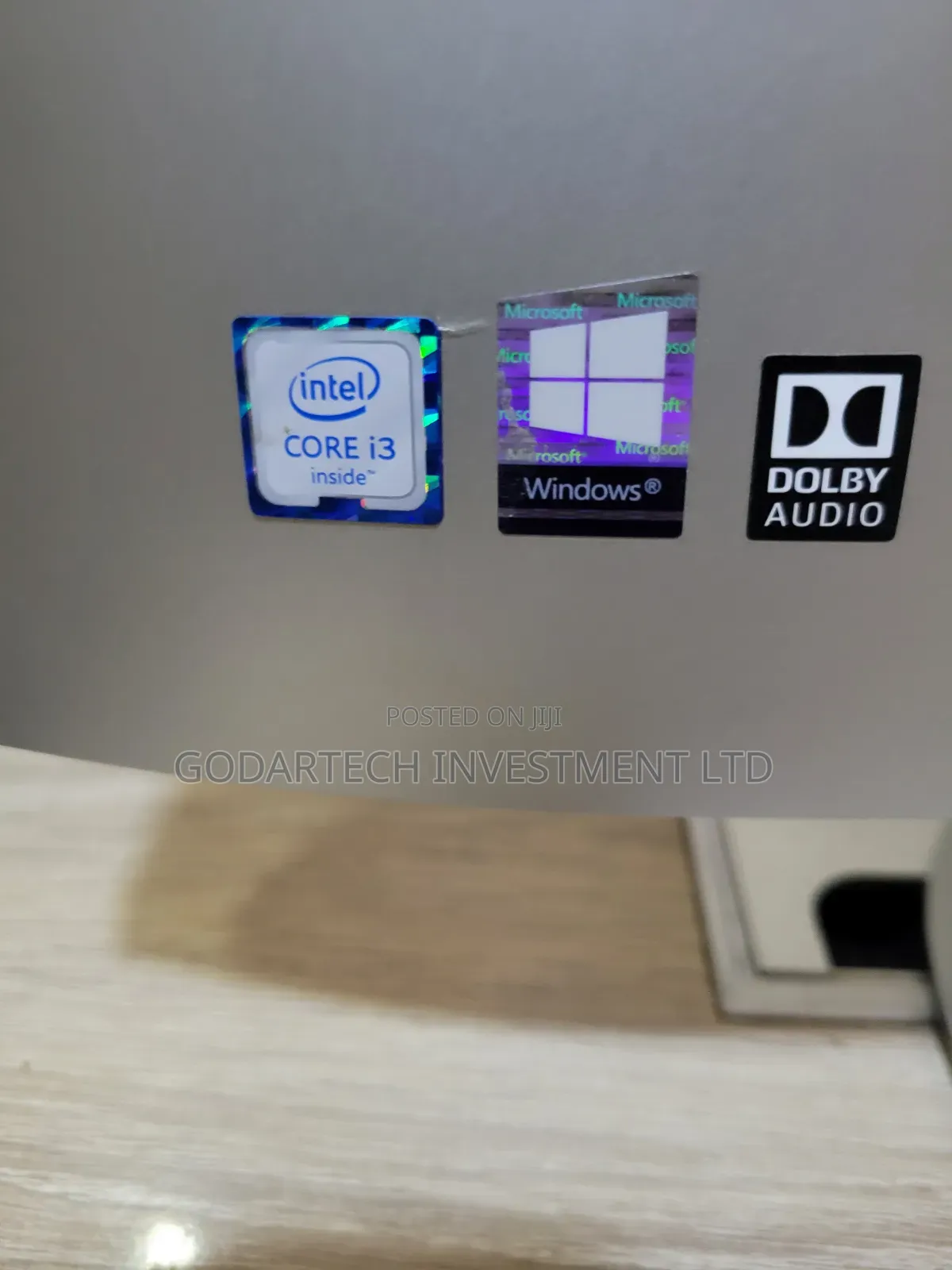 New Lenovo ideacentre AIO 520 8GB Intel Core i3 SSD 256GB