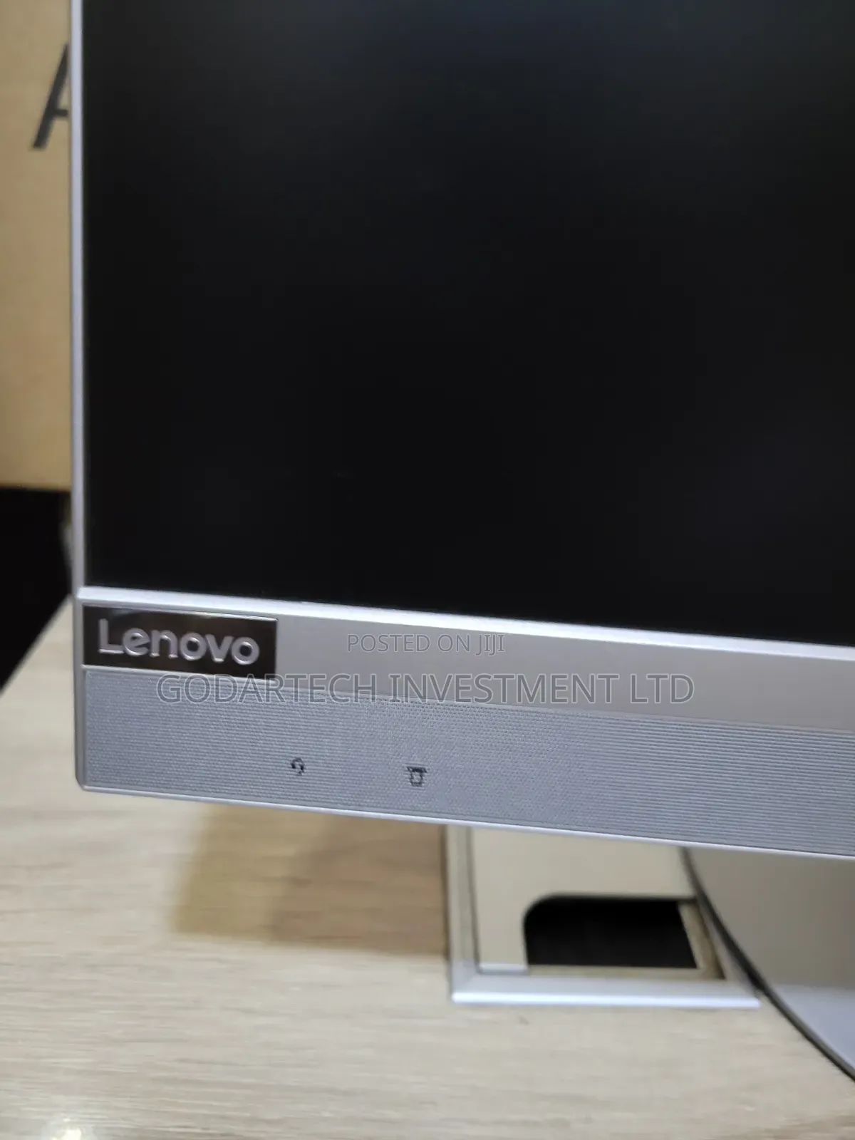 New Lenovo ideacentre AIO 520 8GB Intel Core i3 SSD 256GB