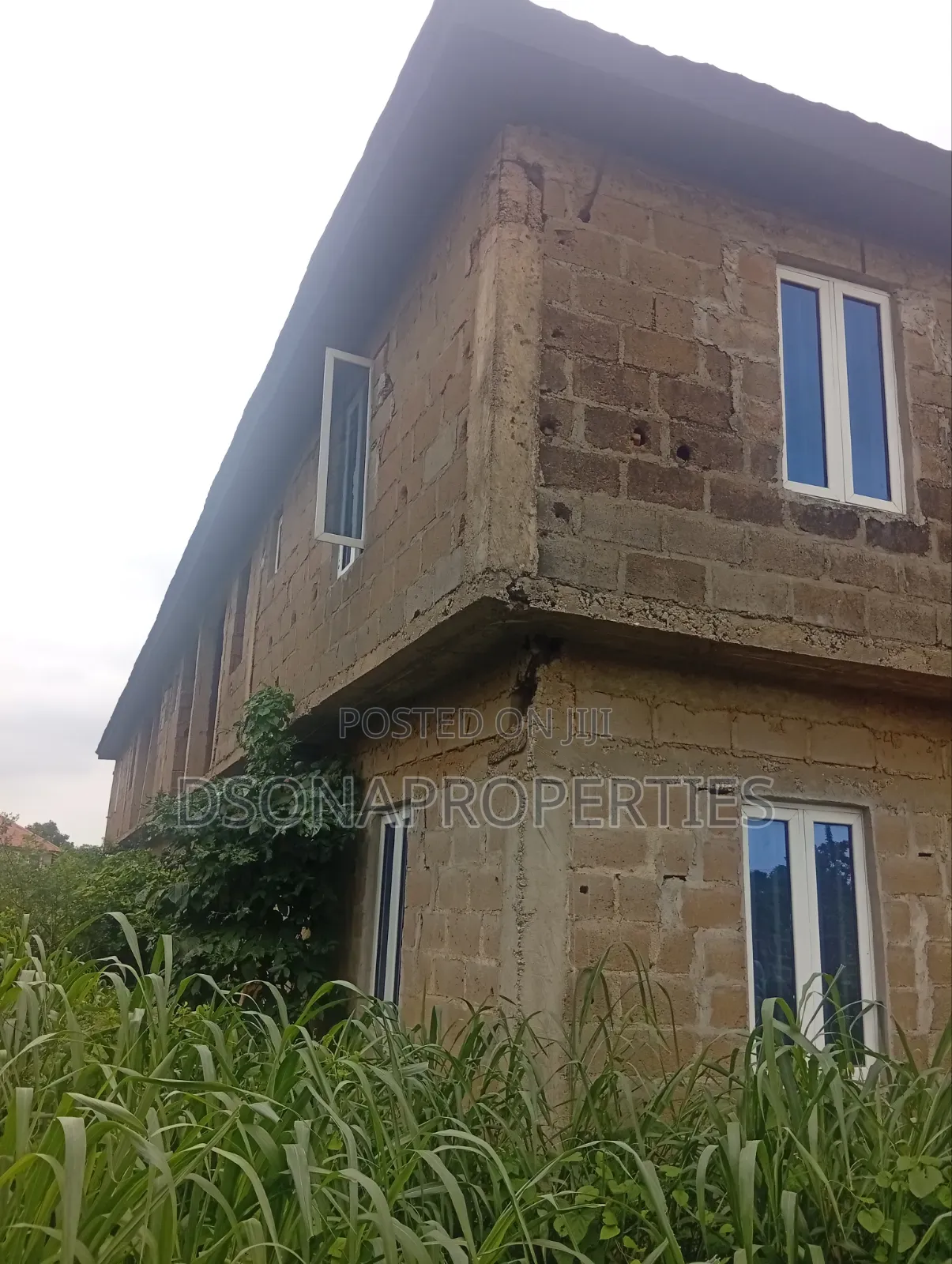 2bdrm House in Blueview Estate, Iju-Ishaga for sale