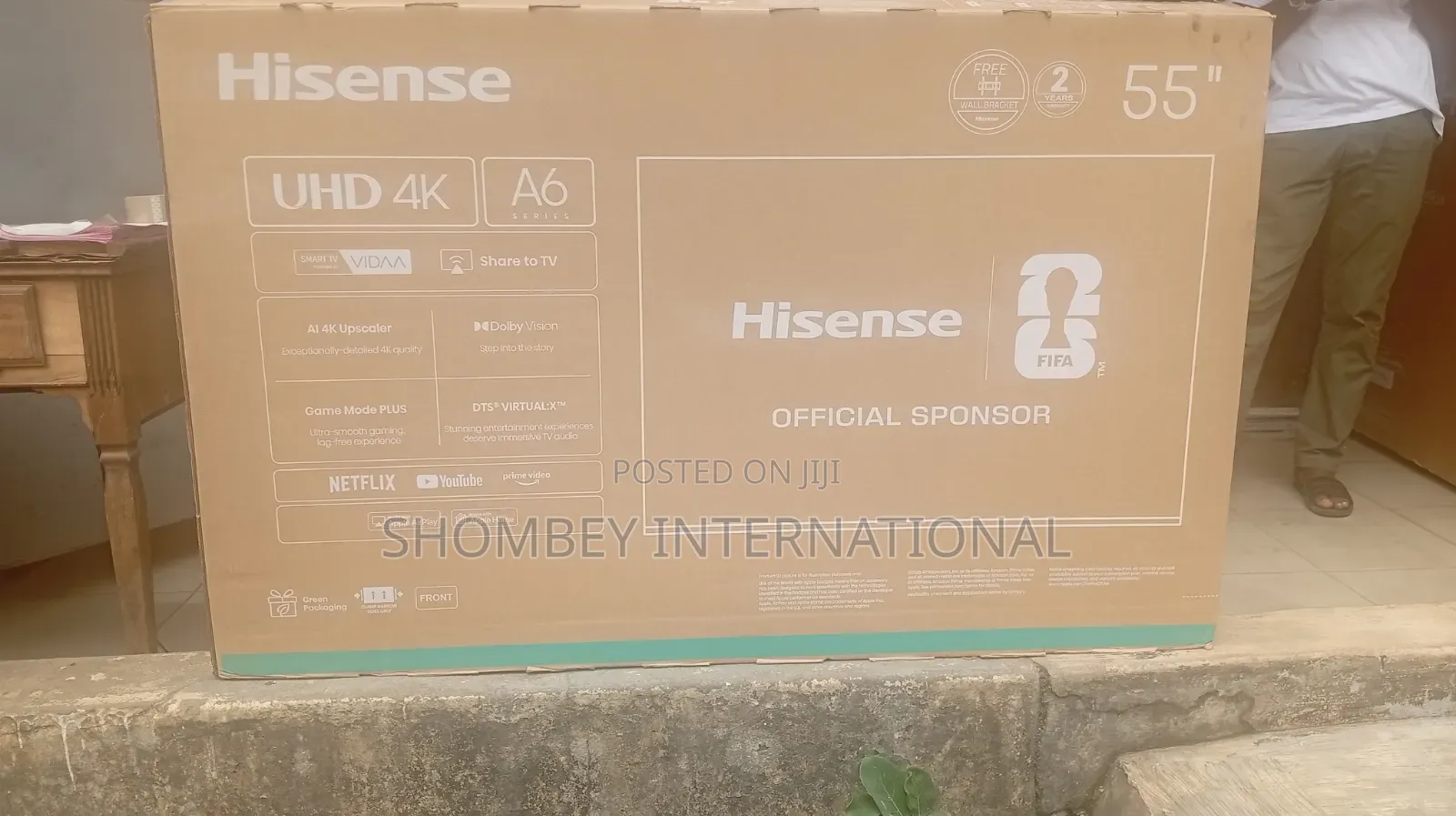 Hisense 55" UHD Smart TV