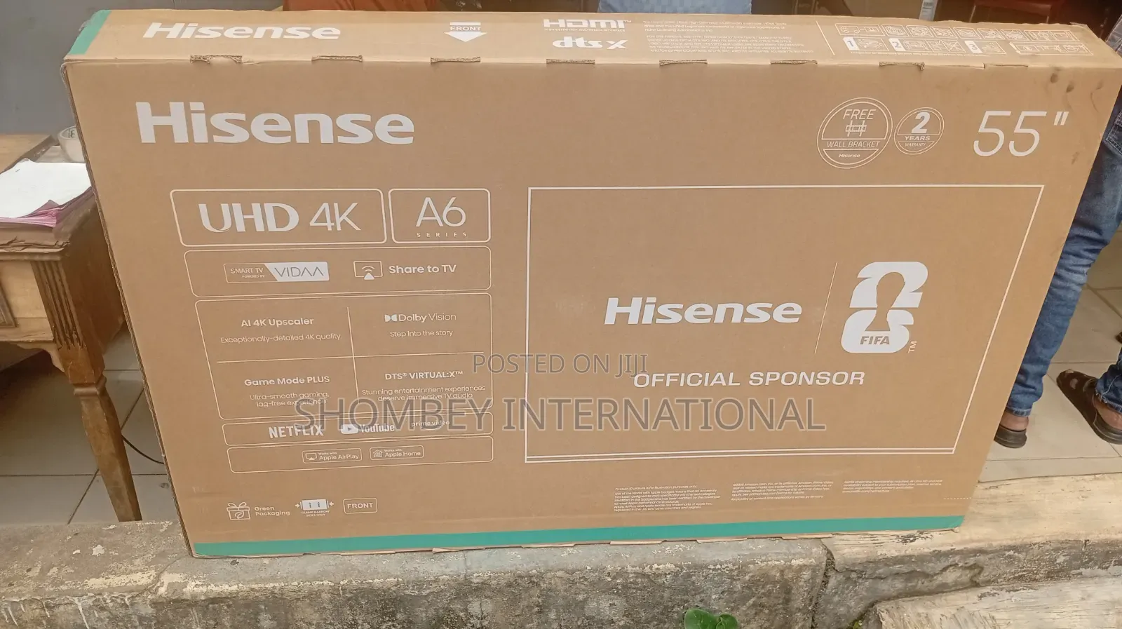 Hisense 55" UHD Smart TV