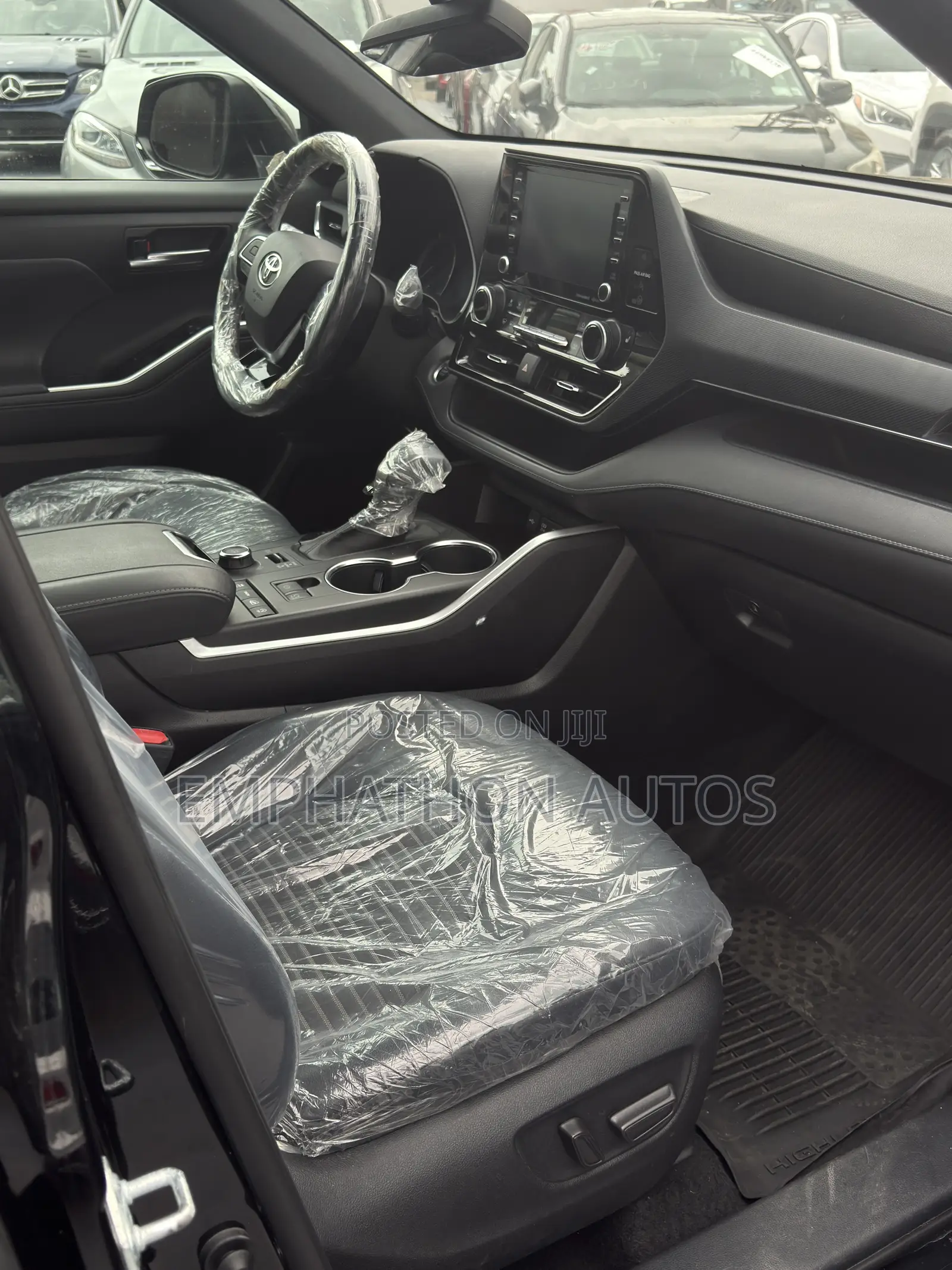 Toyota Highlander XSE 2021 Black
