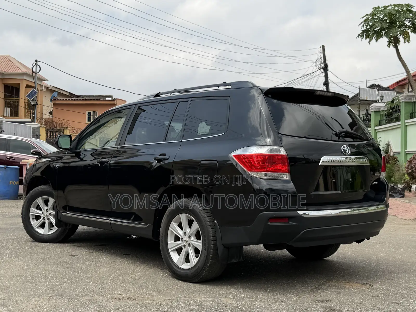 Toyota Highlander Plus 3.5L 4WD 2013 Black
