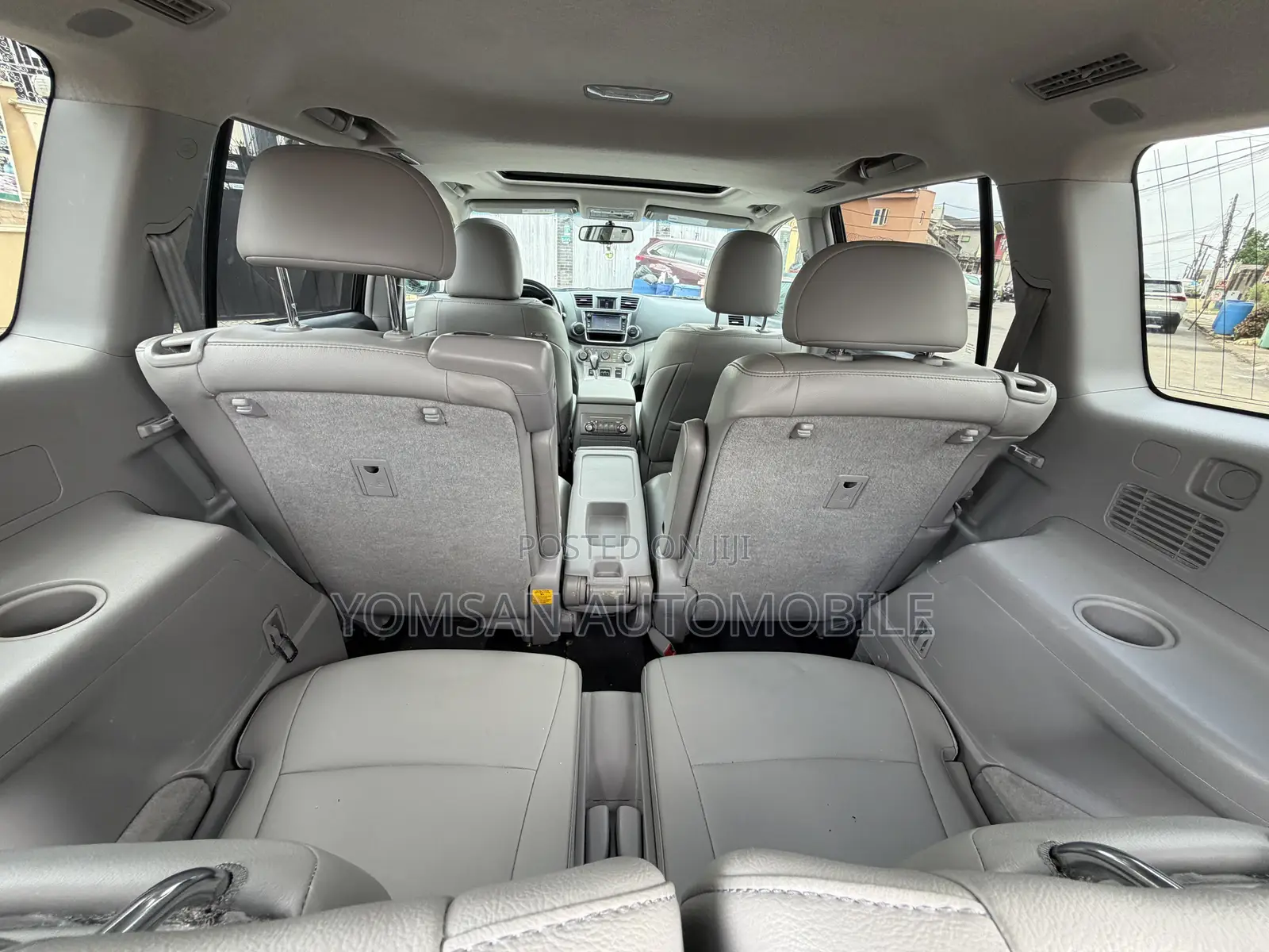 Toyota Highlander Plus 3.5L 4WD 2013 Black