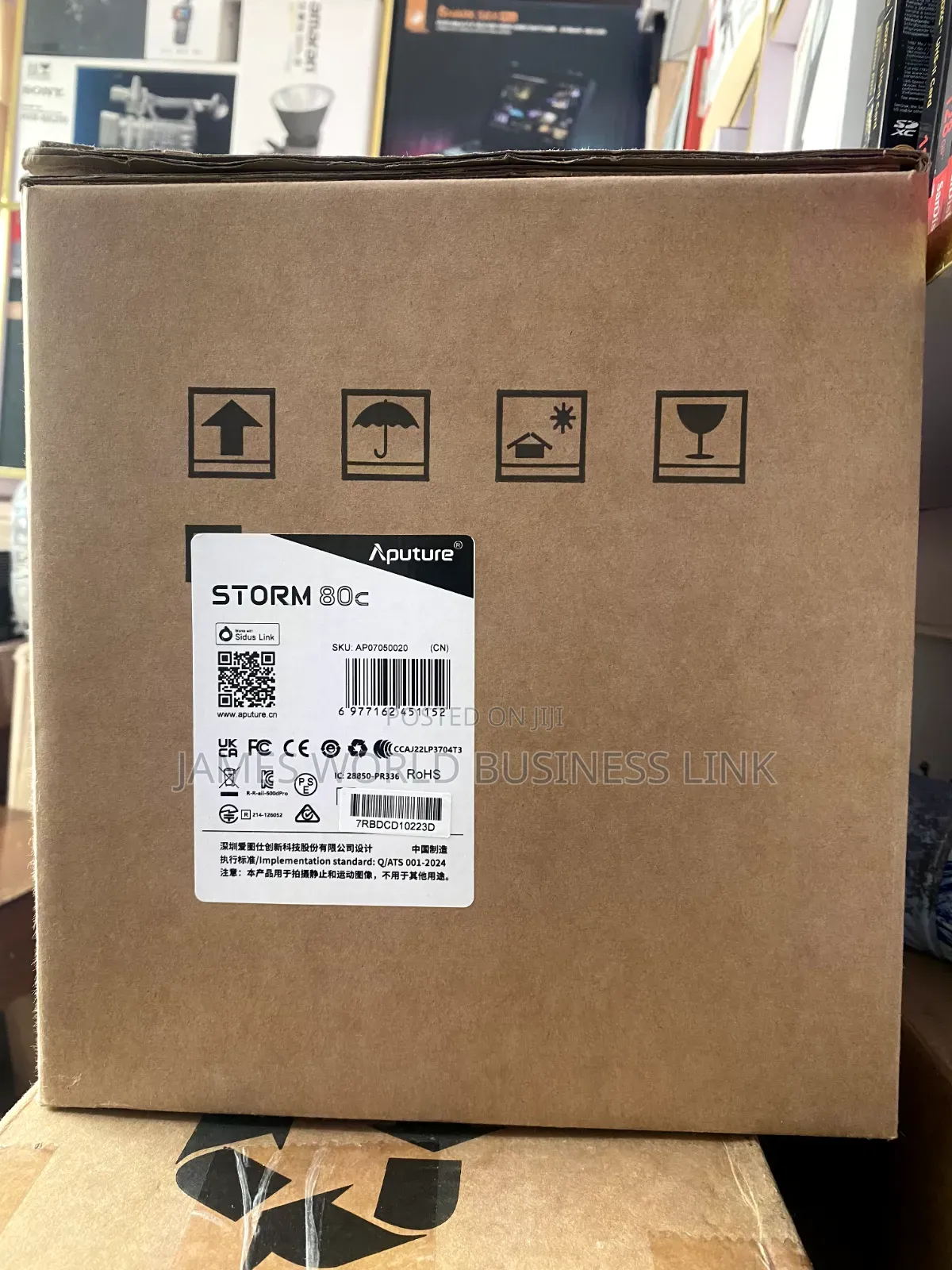 Aputure Storm 80c Full Colour