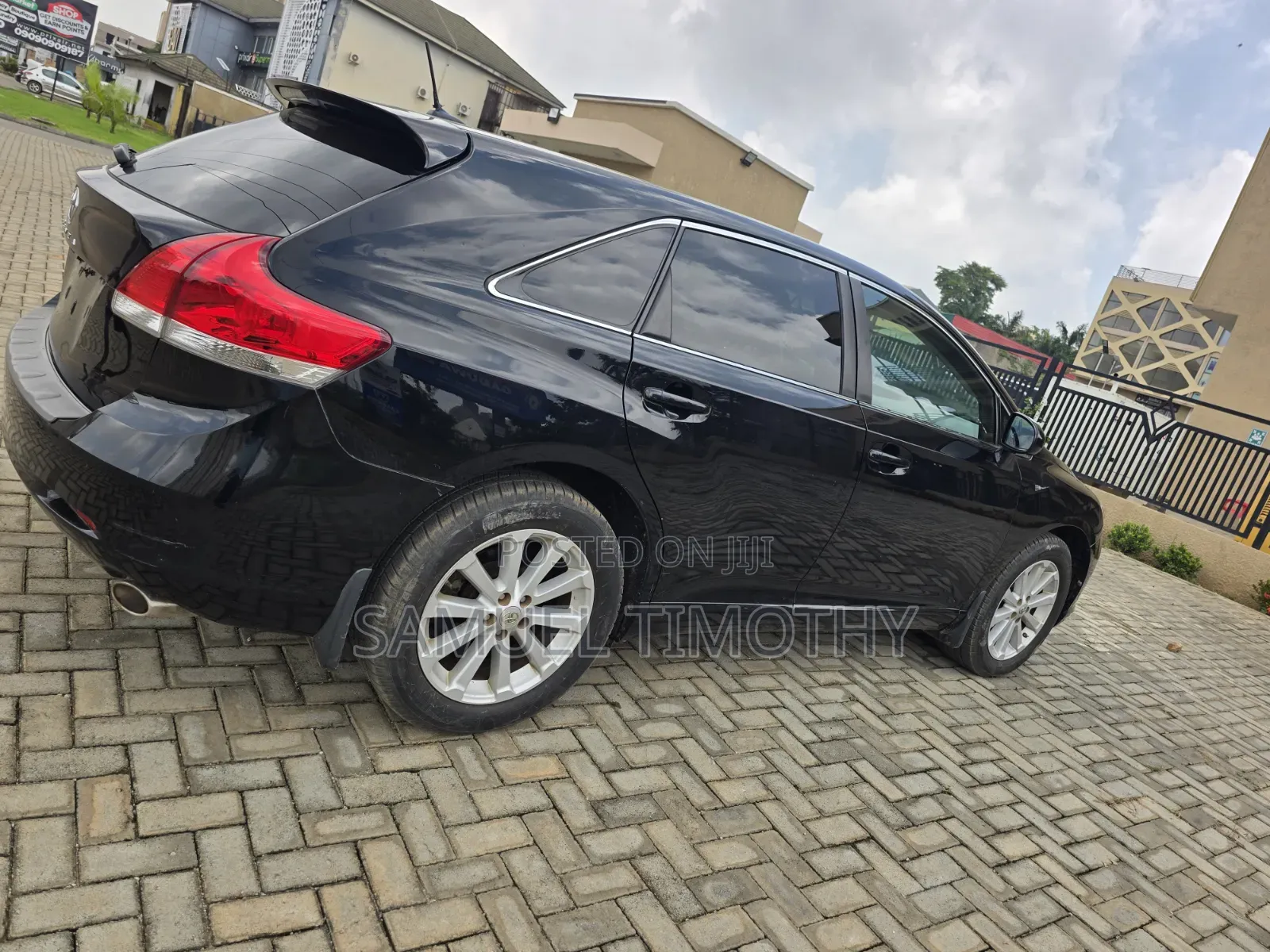 Toyota Venza 2011 Black