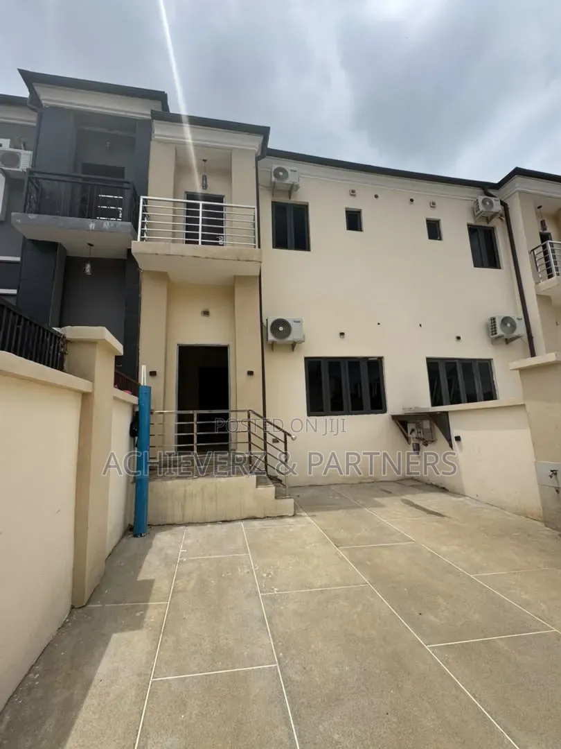 3bdrm Duplex in Asokoro for rent