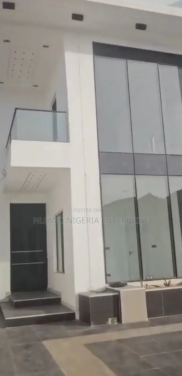 5bdrm Duplex in Ikota Villa Lekki for sale