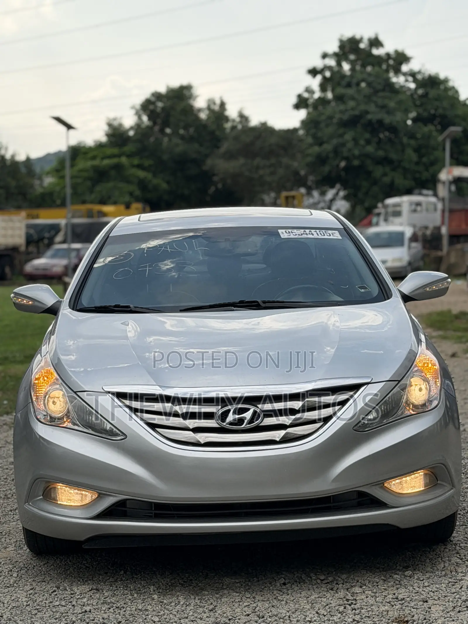 Hyundai Sonata Limited Sedan FWD (2.4L 4cyl 6A) 2013 Silver