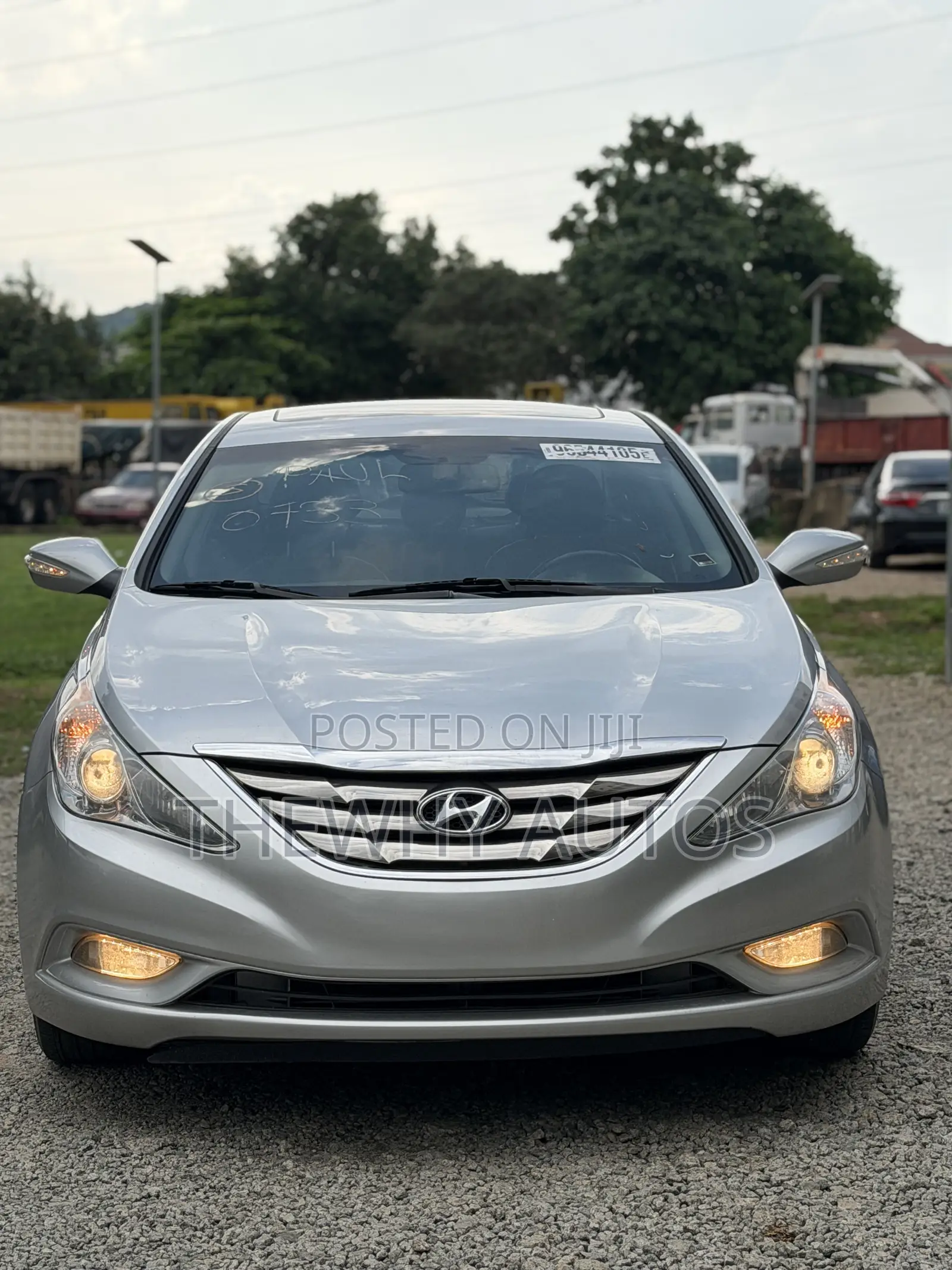 Hyundai Sonata Limited Sedan FWD (2.4L 4cyl 6A) 2013 Silver