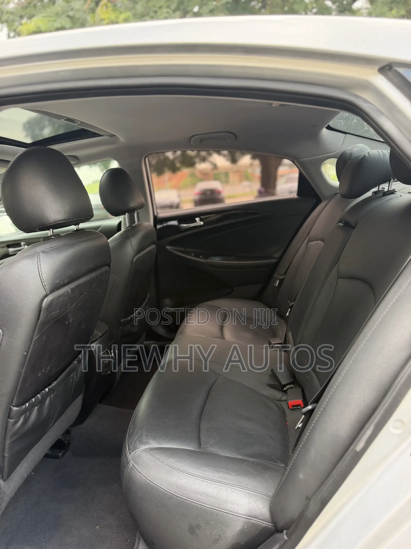 Hyundai Sonata Limited Sedan FWD (2.4L 4cyl 6A) 2013 Silver