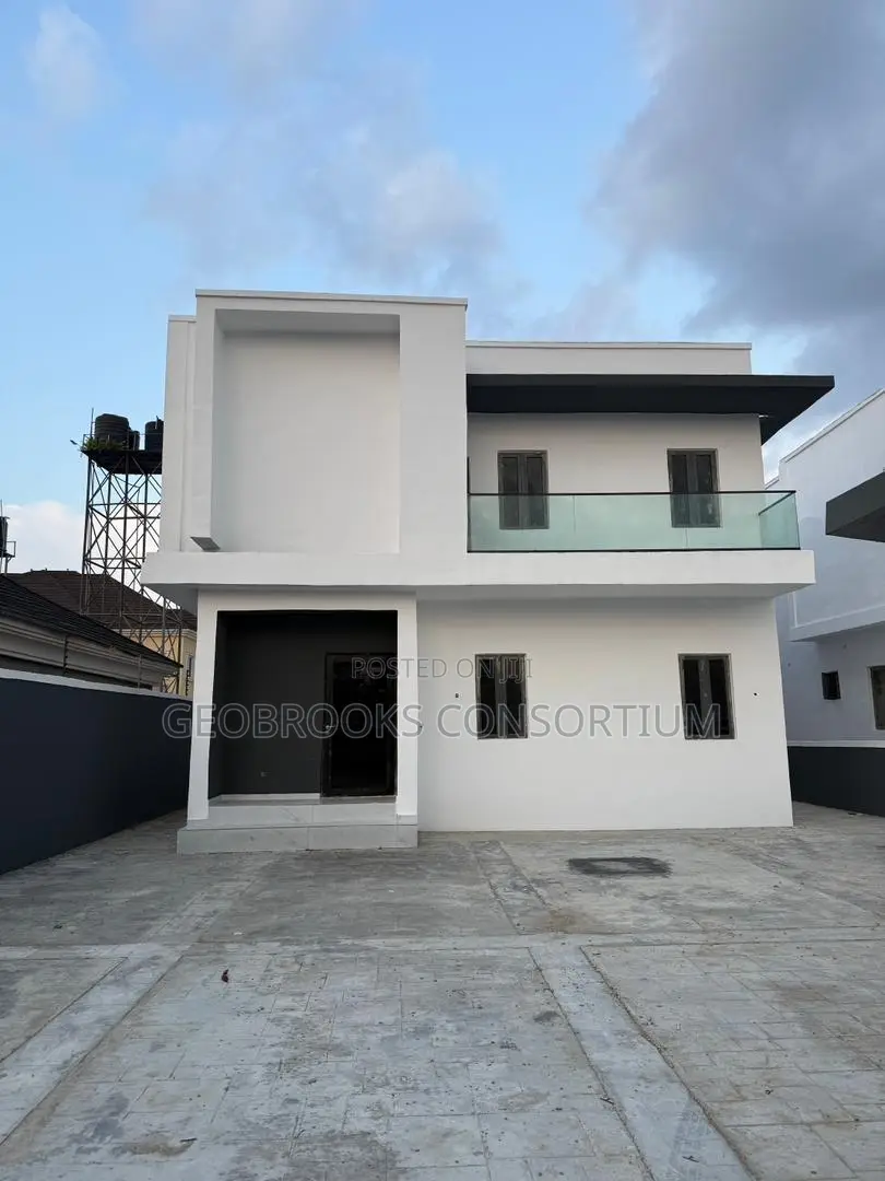 4bdrm Duplex in Aerodrome Gra, Samonda for sale