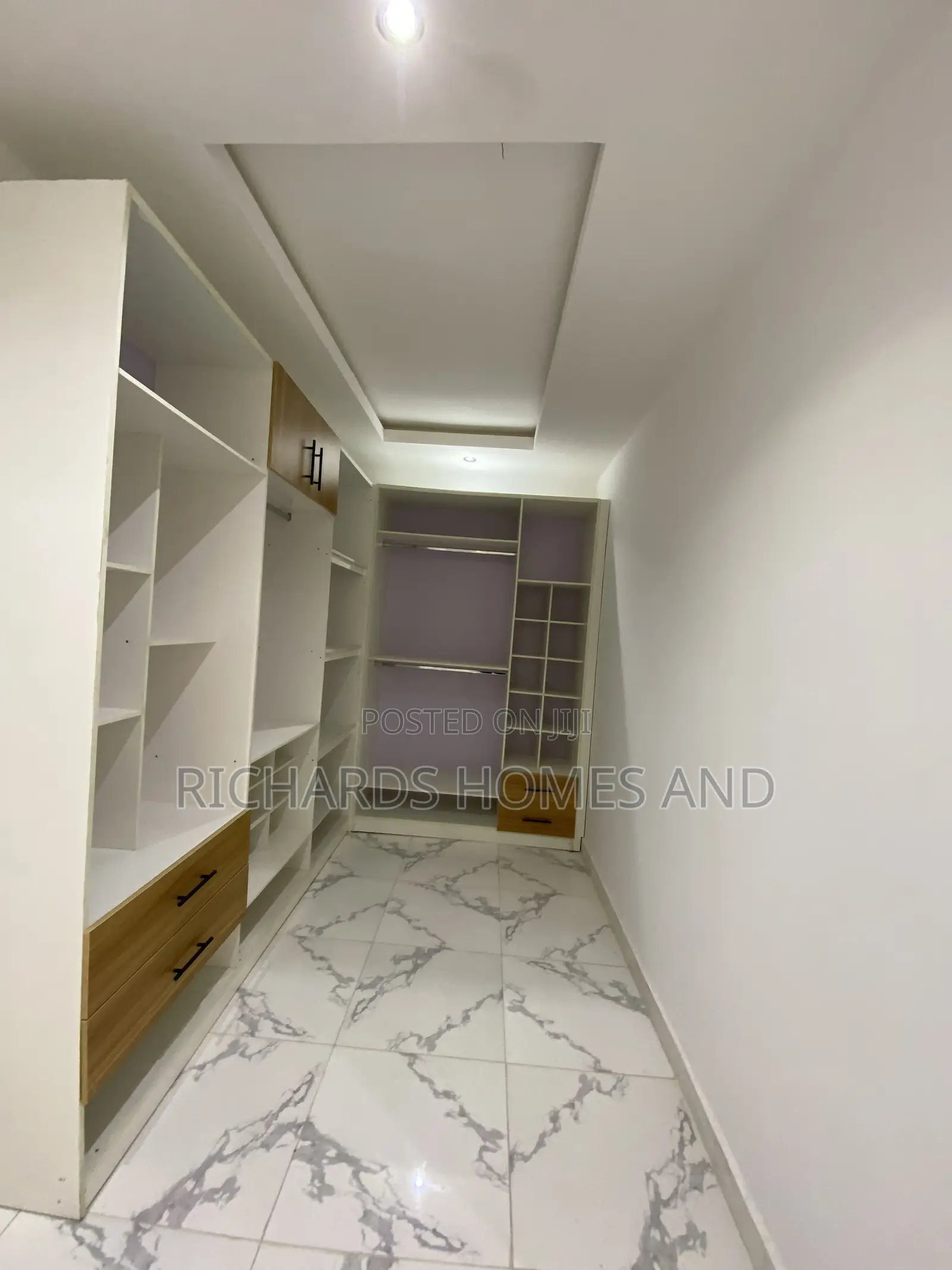 2bdrm Apartment in Ikate Lekki for sale