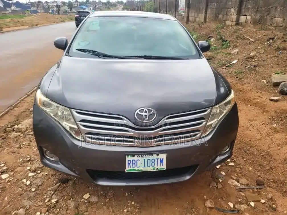 Toyota Venza 2011 Gray