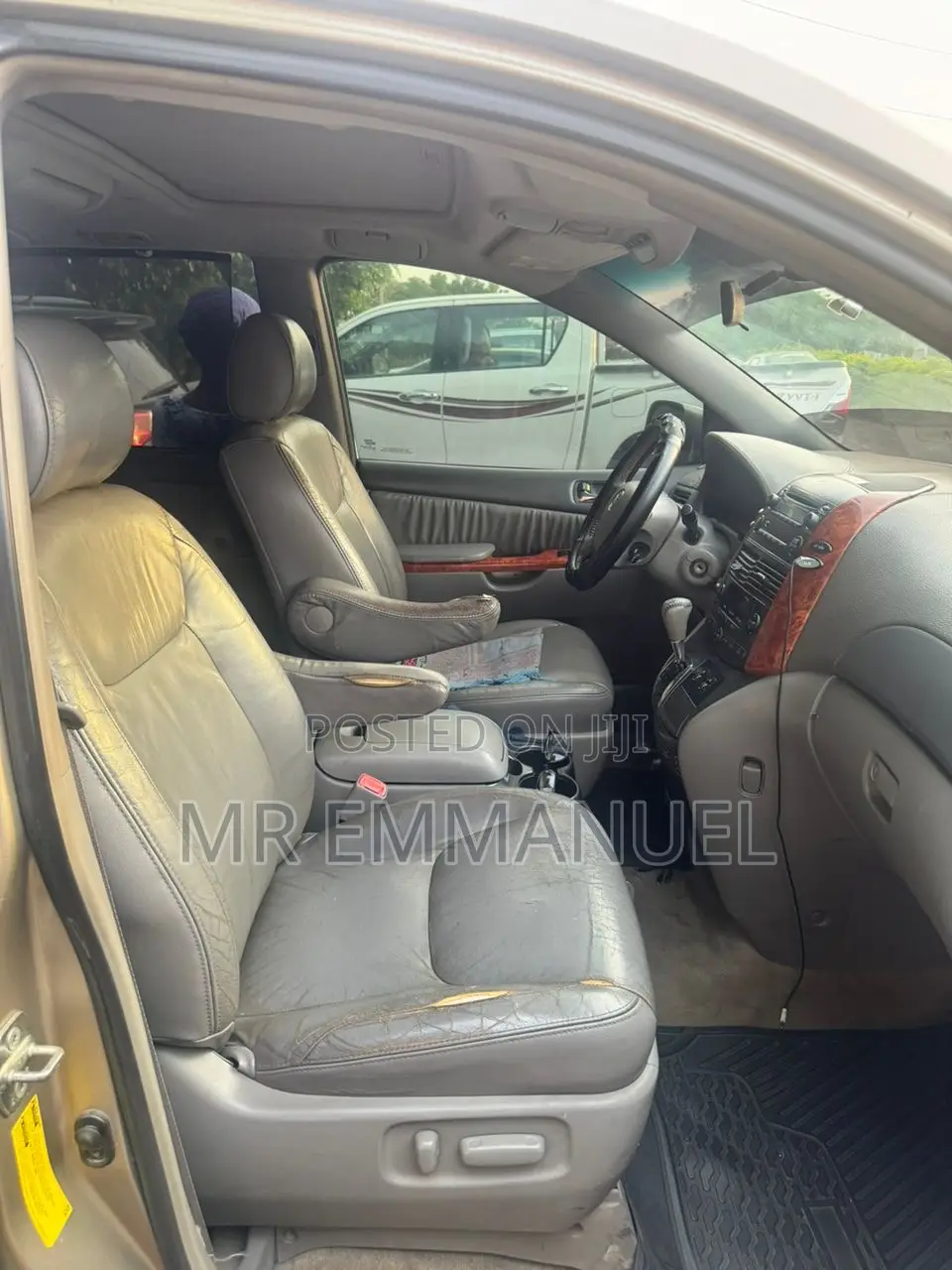 Toyota Sienna XLE 2008 Gold