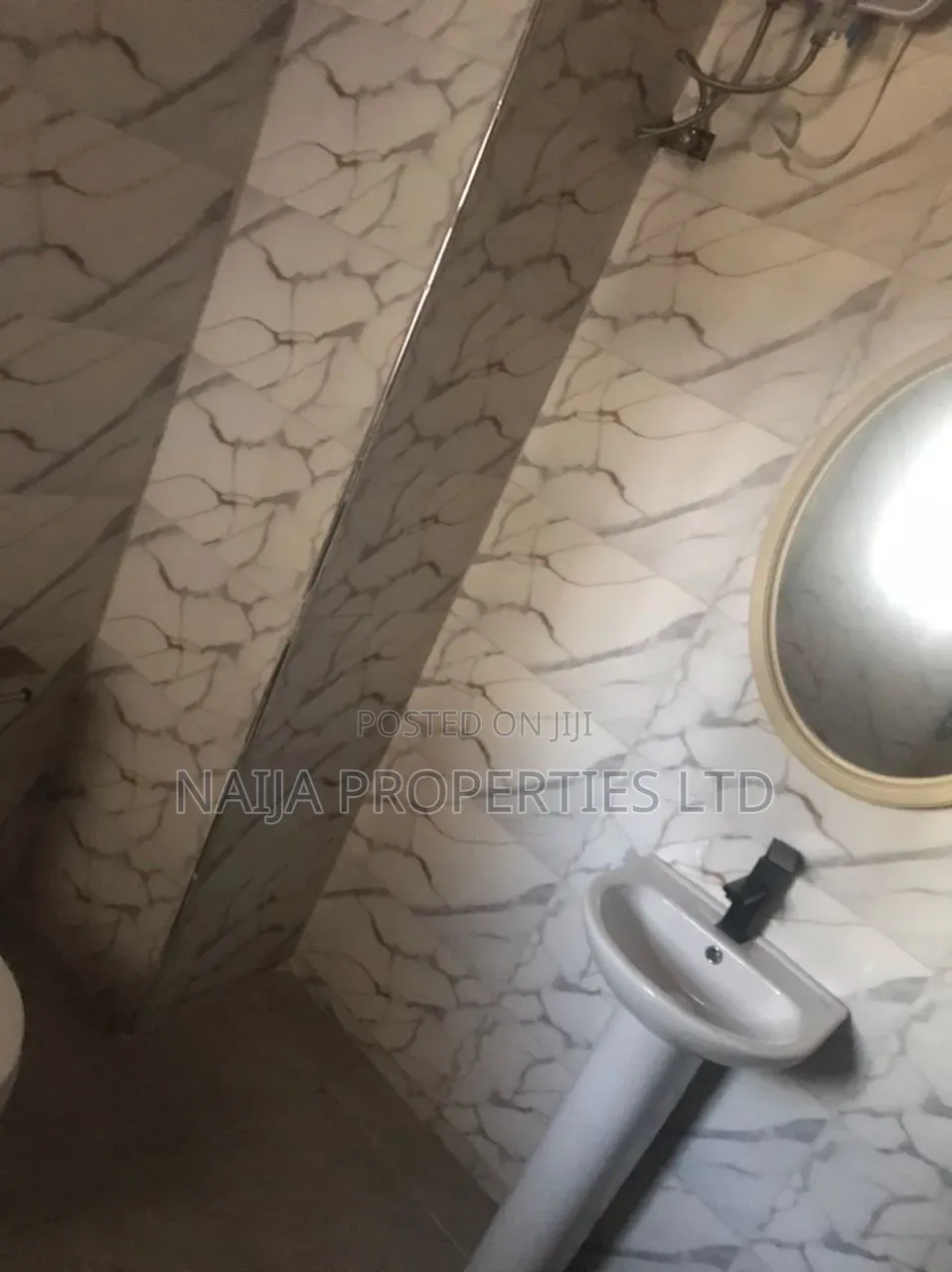 2bdrm Apartment in Cyberville Estate, Ikate for rent