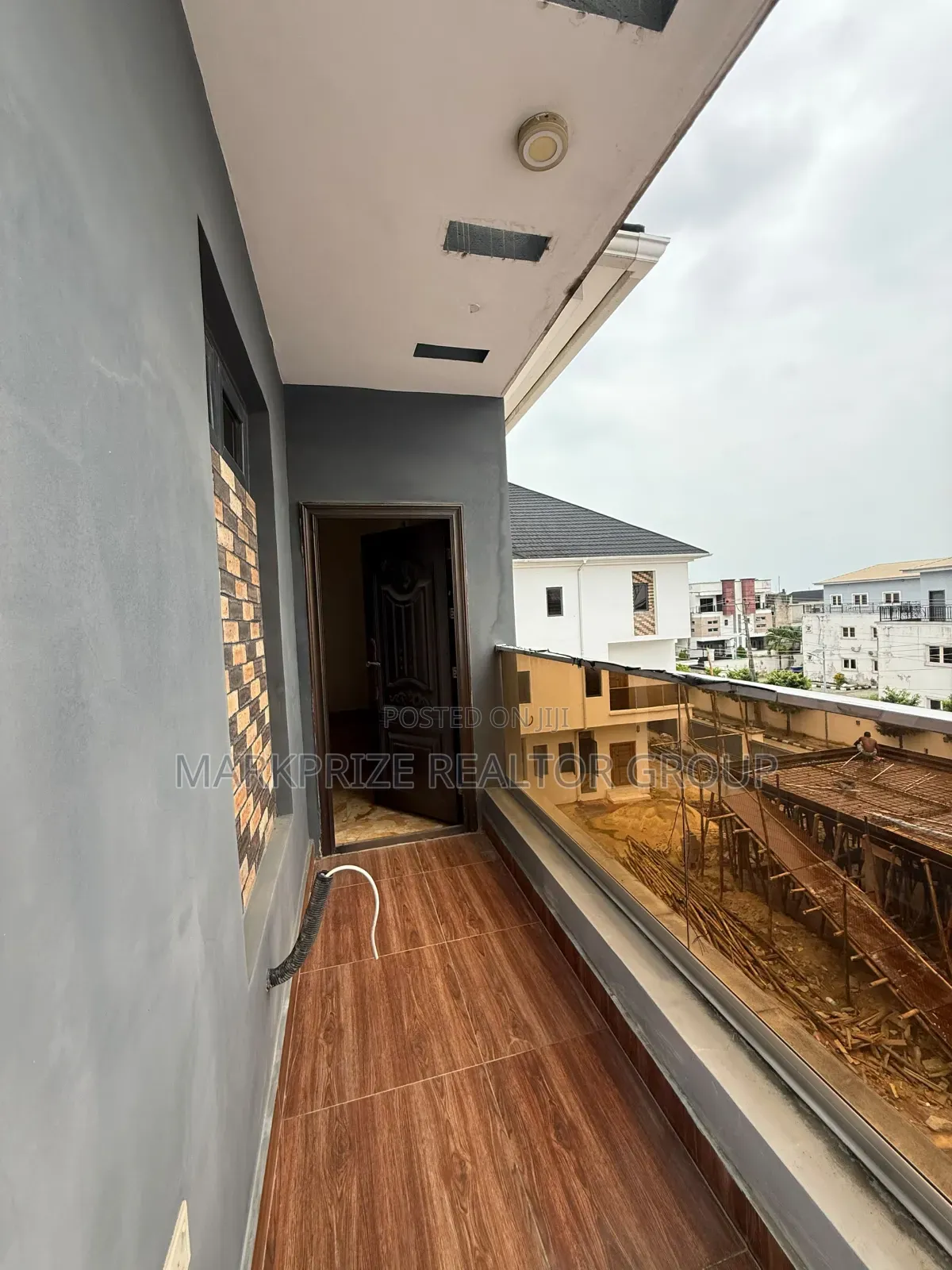 4bdrm Duplex in Ajah Lekki for sale