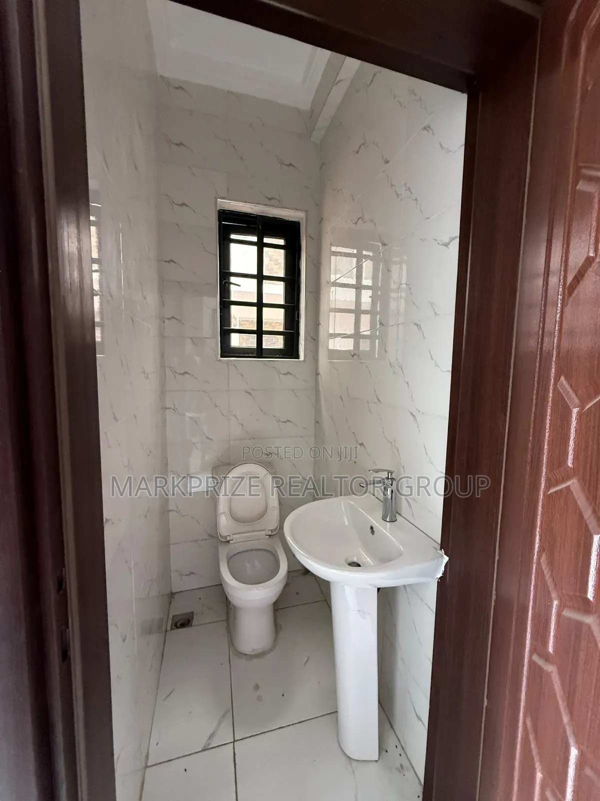 4bdrm Duplex in Ajah Lekki for sale