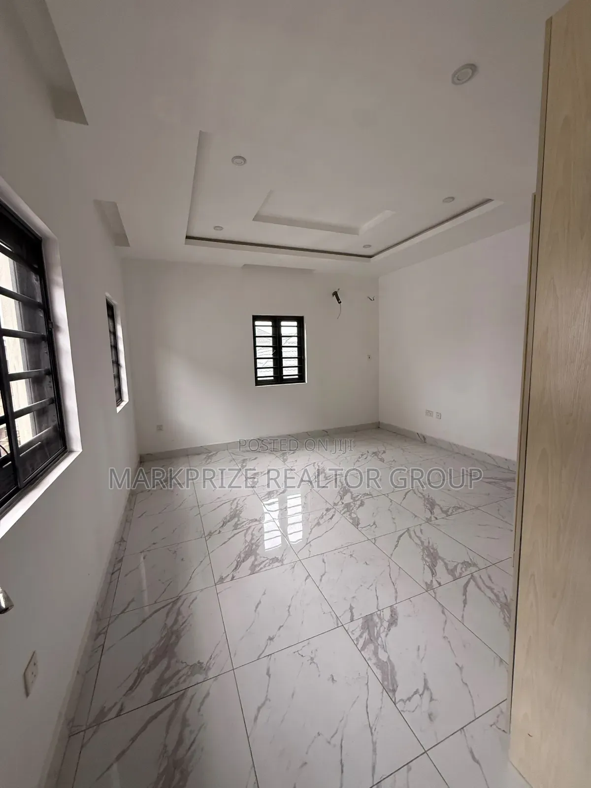 4bdrm Duplex in Ajah Lekki for sale