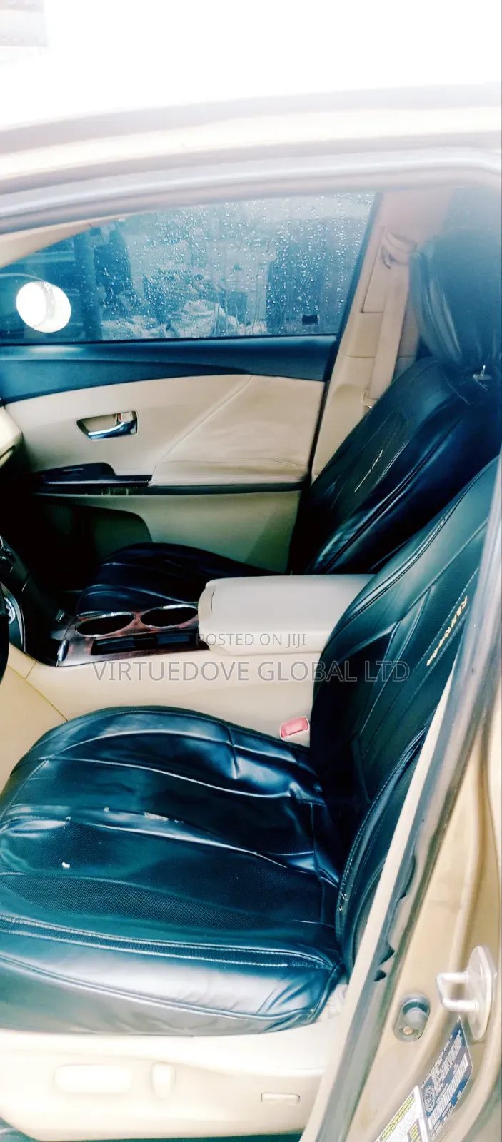 Toyota Vanguard 2010 Brown