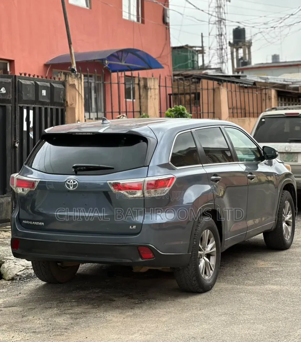 Toyota Highlander 2014 Blue