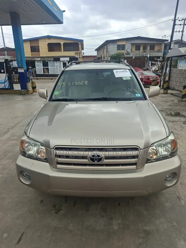Toyota Highlander Limited V6 2006 Gold