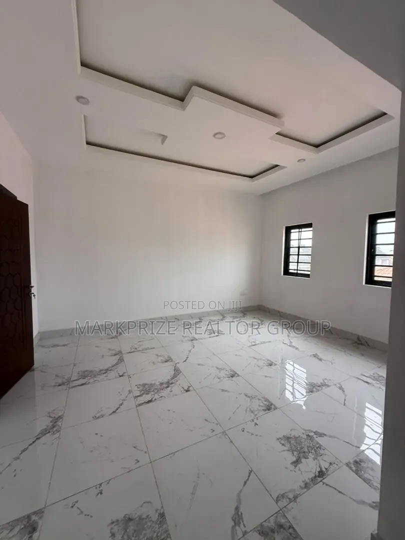 4bdrm Duplex in Ajah Lekki Lagos for sale