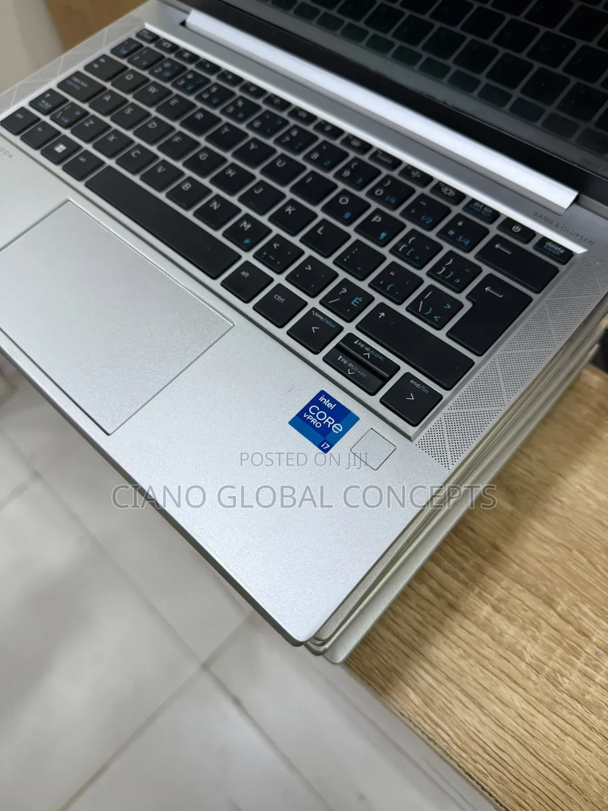 Laptop HP EliteBook 830 G8 16GB Intel Core i7 SSD 256GB