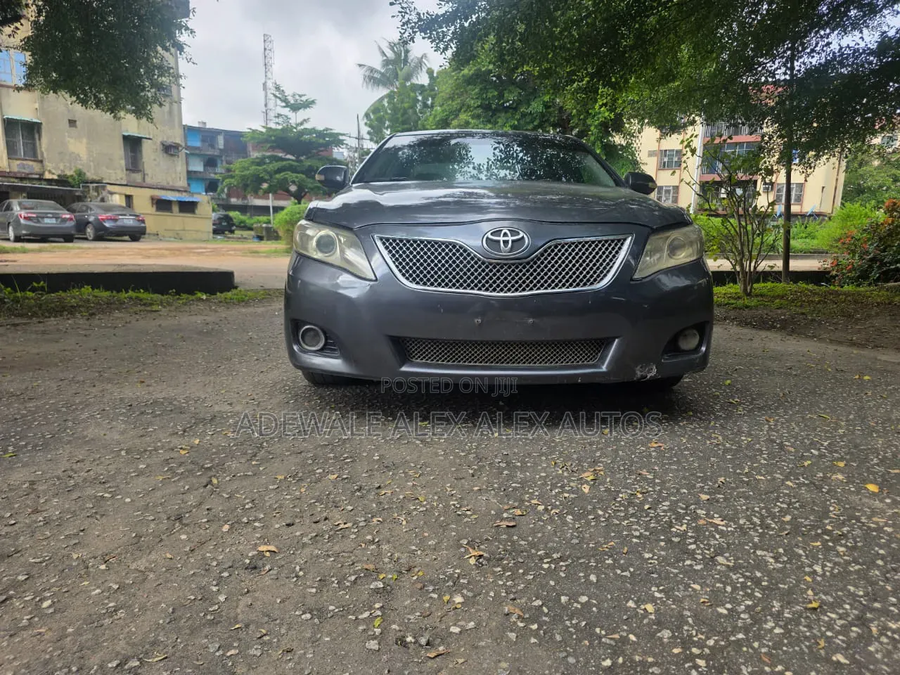 Toyota Camry 2011 Gray