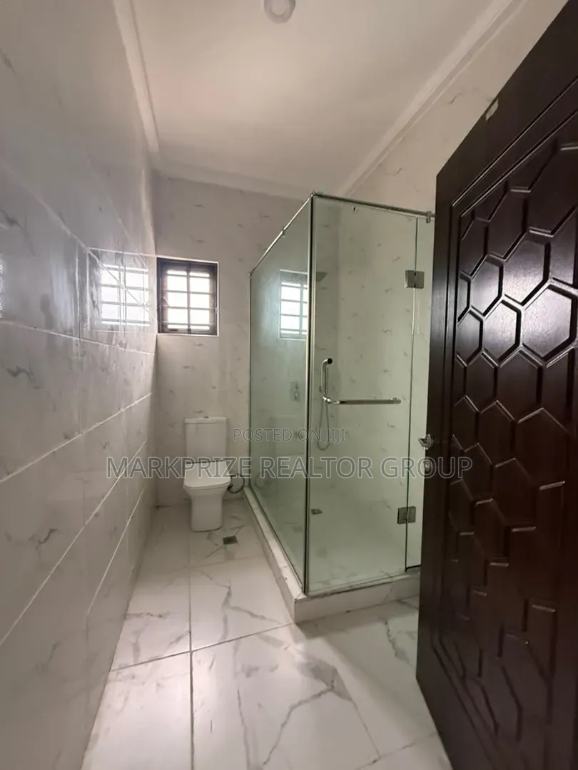 3bdrm Penthouse in Ajah Lekki Lagos for sale