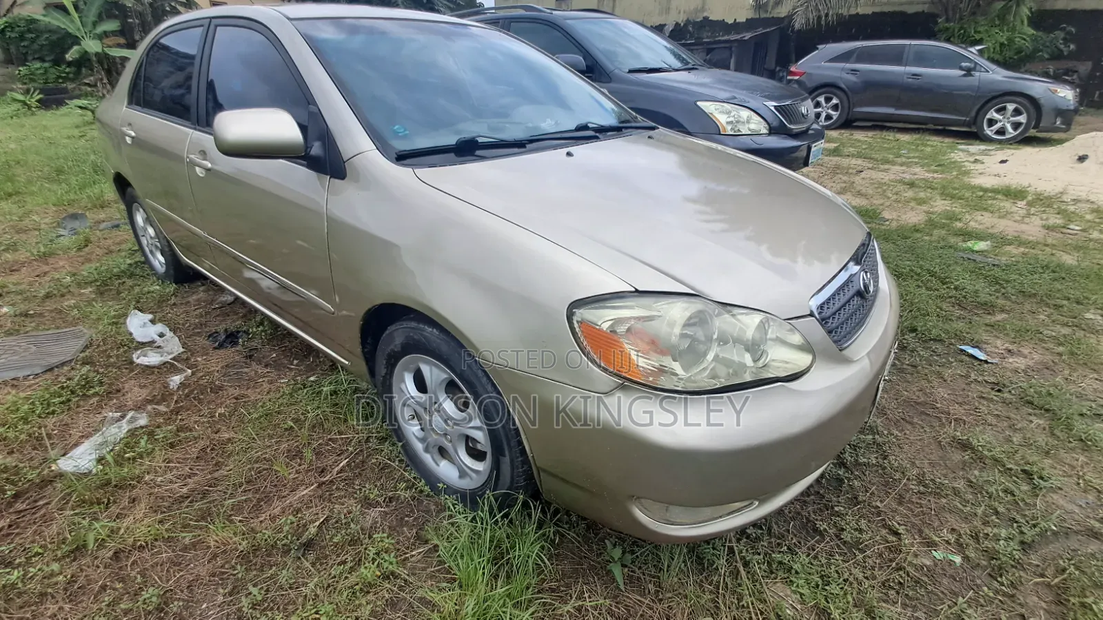 Toyota Corolla LE 2005 Gold