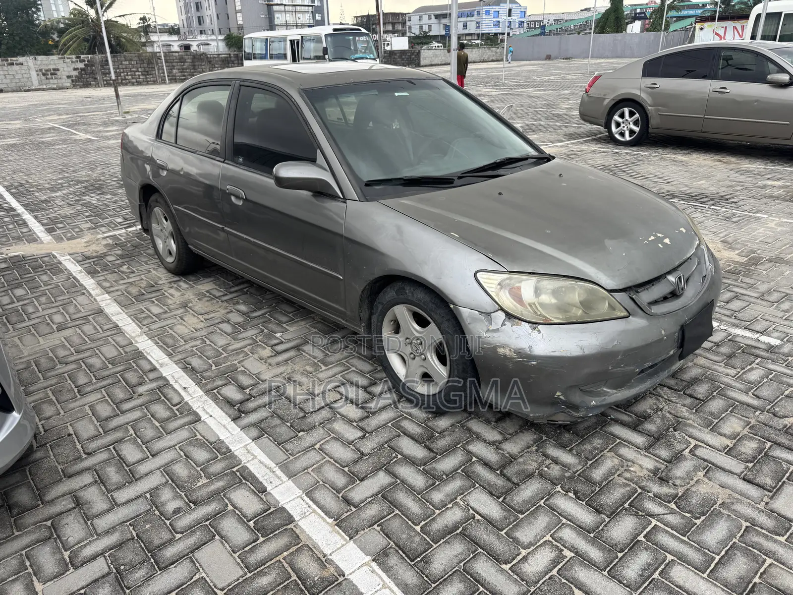 Honda Civic 2005 Gray