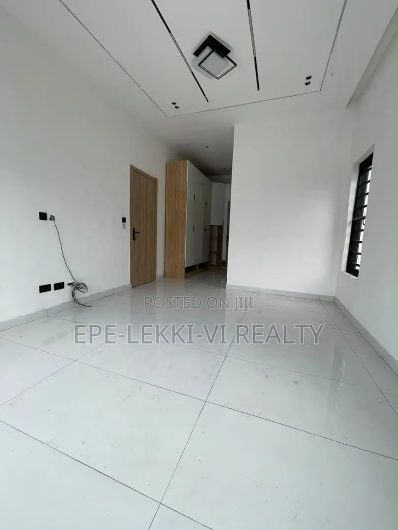 4bdrm Duplex in Lekki Palm City, Ado / Ajah for rent