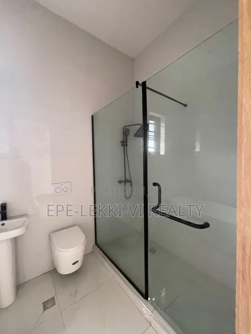 4bdrm Duplex in Lekki Palm City, Ado / Ajah for rent