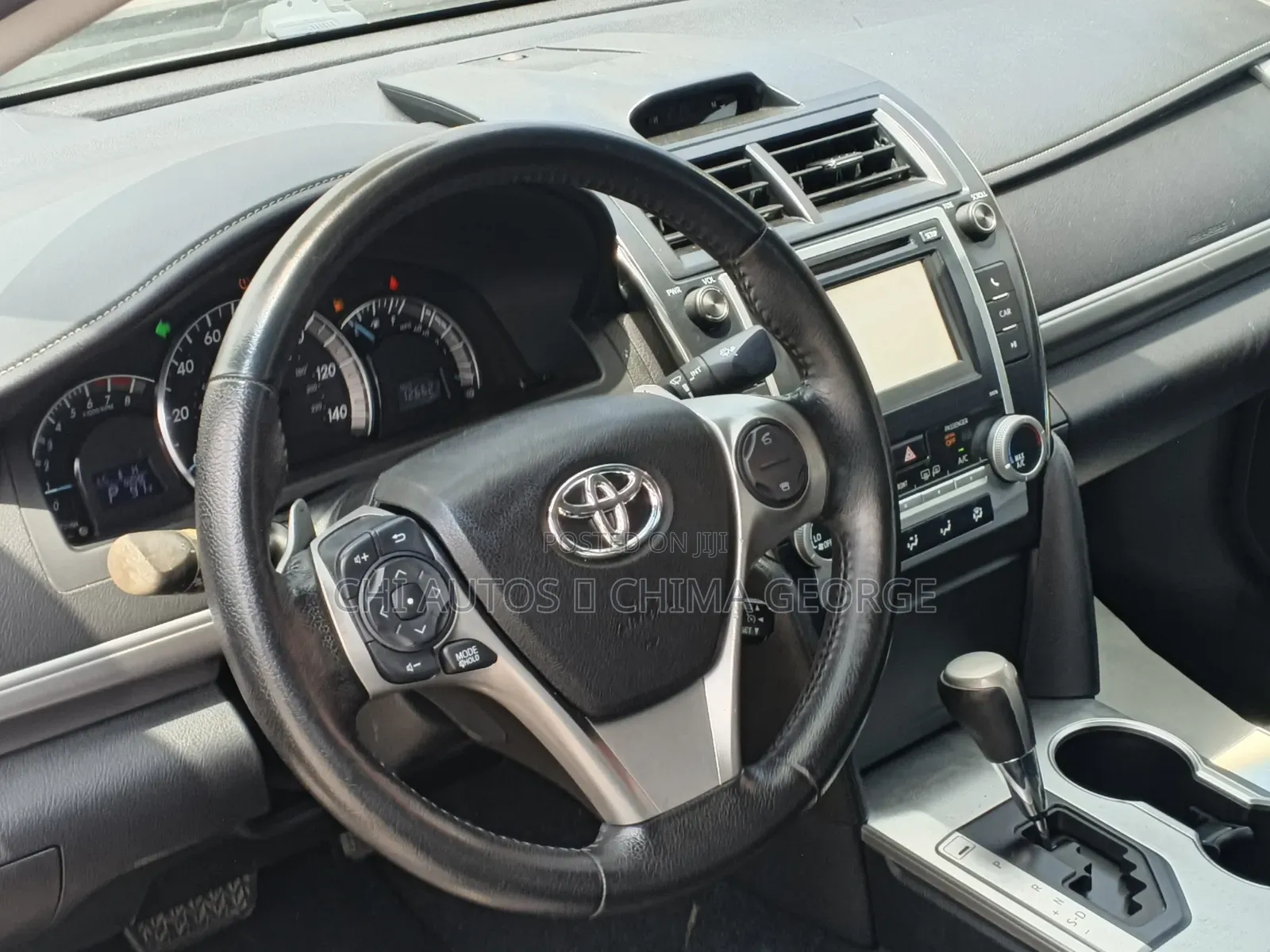Toyota Camry SE 4dr Sedan (2.5L 4cyl 6A) 2013 Black