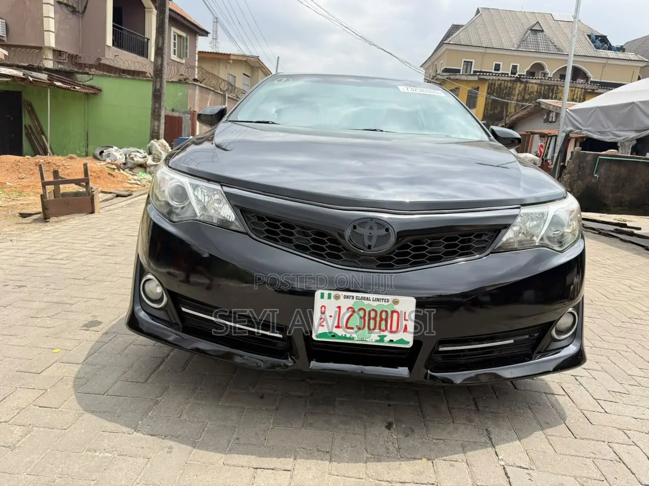 Toyota Camry SE 4dr Sedan (2.5L 4cyl 6A) 2012 Black