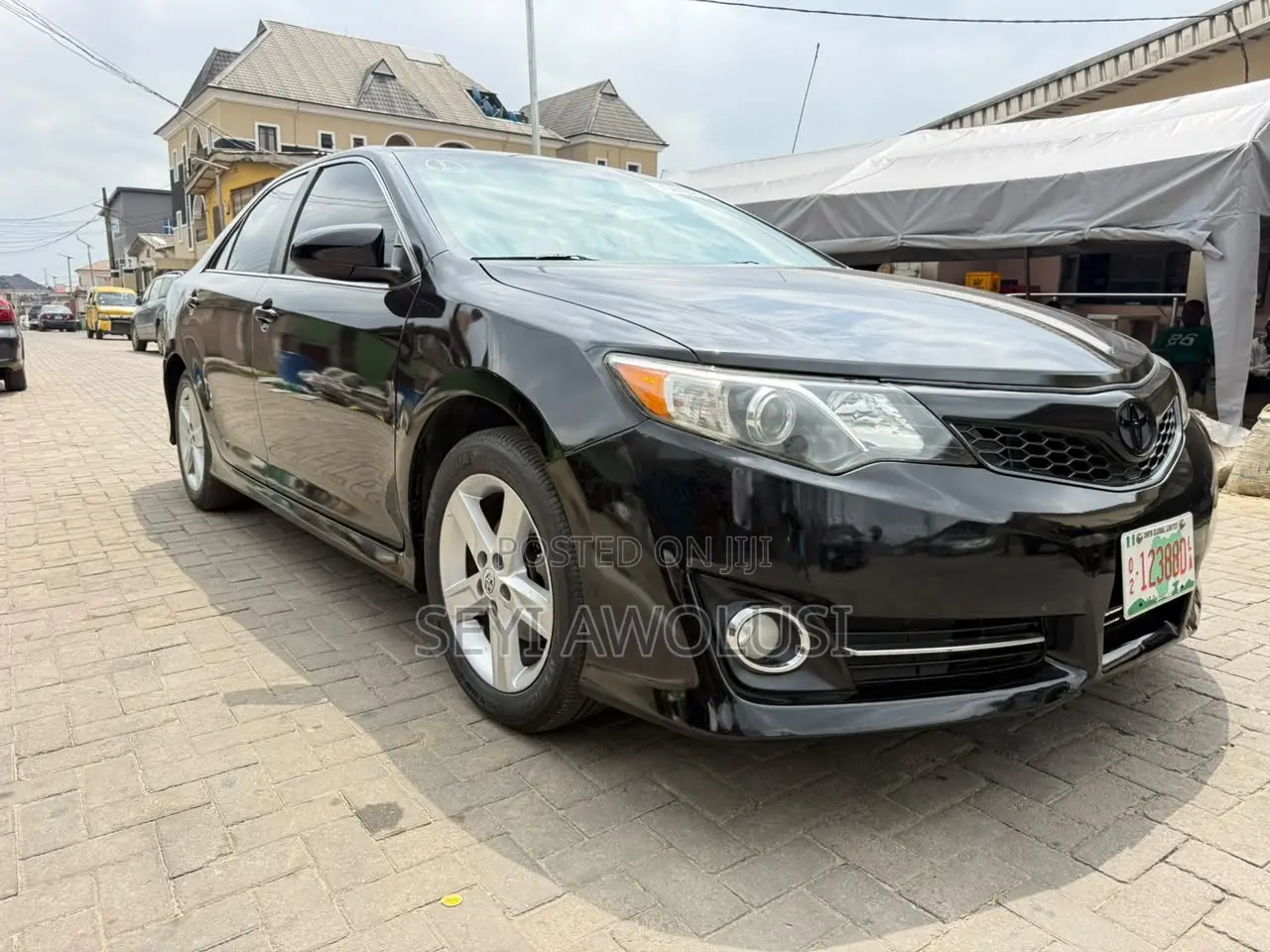 Toyota Camry SE 4dr Sedan (2.5L 4cyl 6A) 2012 Black