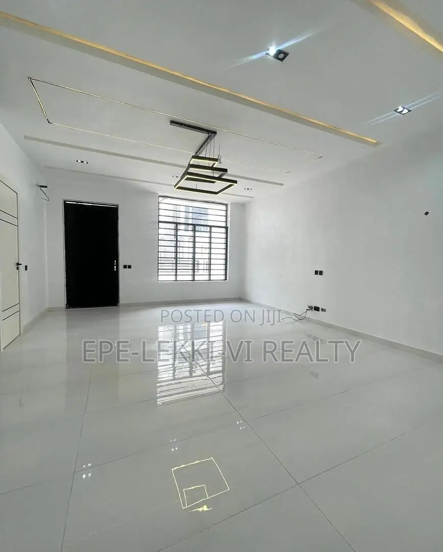 4bdrm Duplex in Ajah for rent