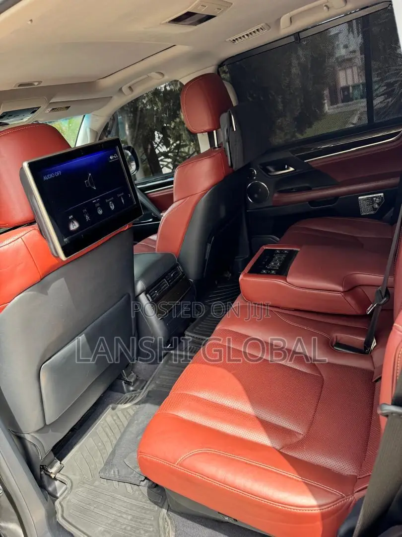 Lexus LX 570 AWD 2017 Black