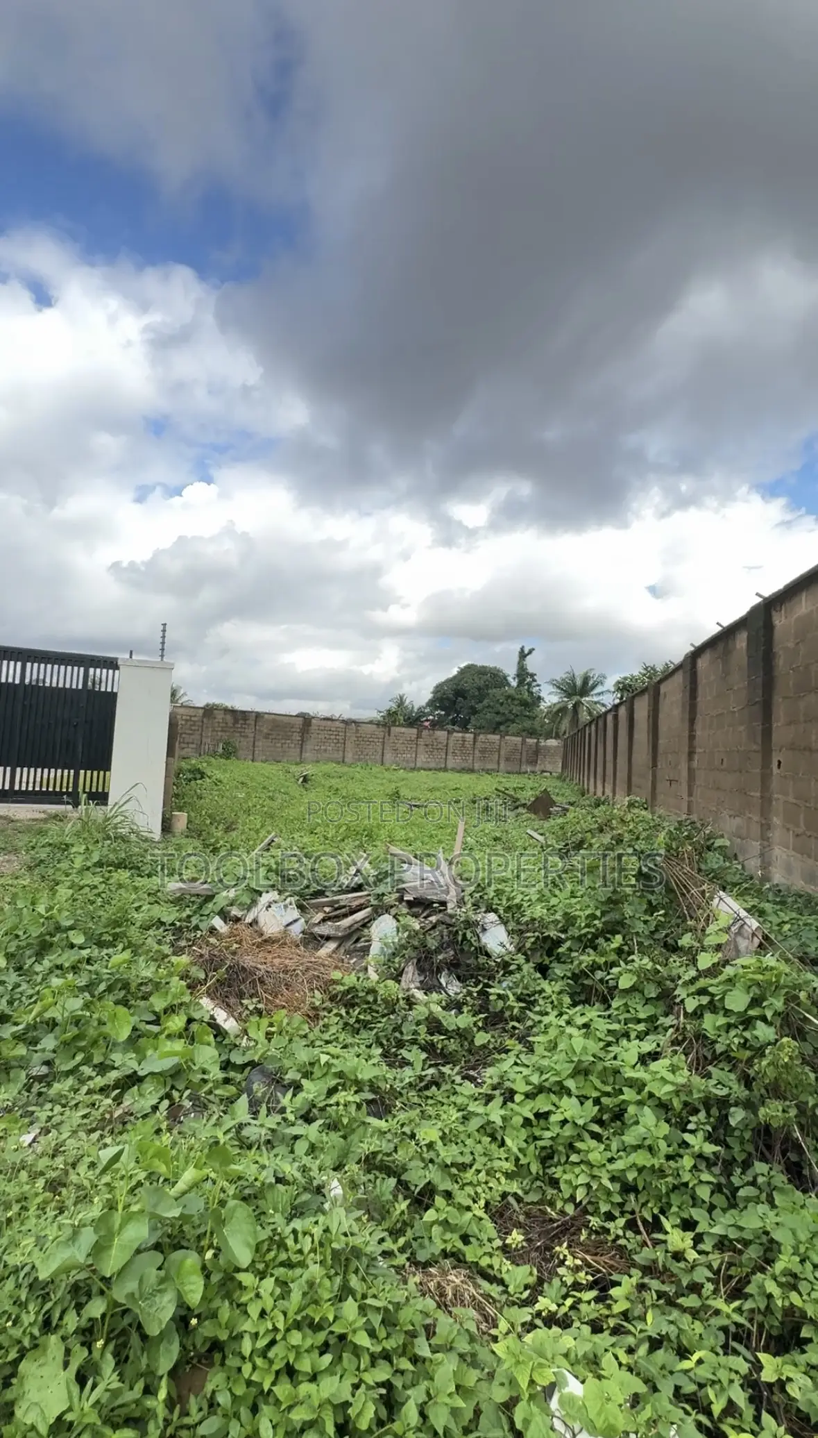 640sqm Bare Land