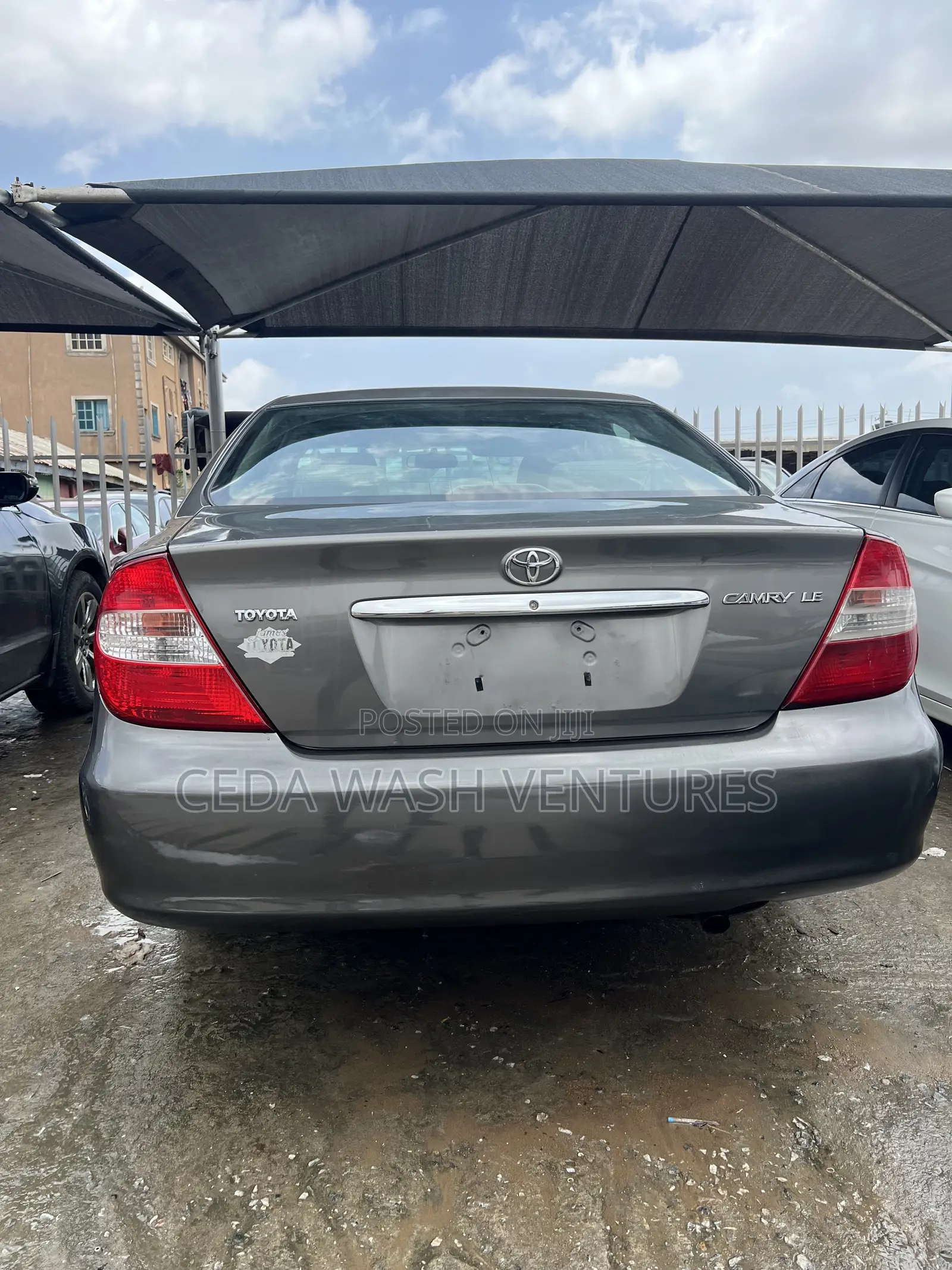 Toyota Camry LE 4dr Sedan (2.4L 4cyl 5M) 2003 Gray