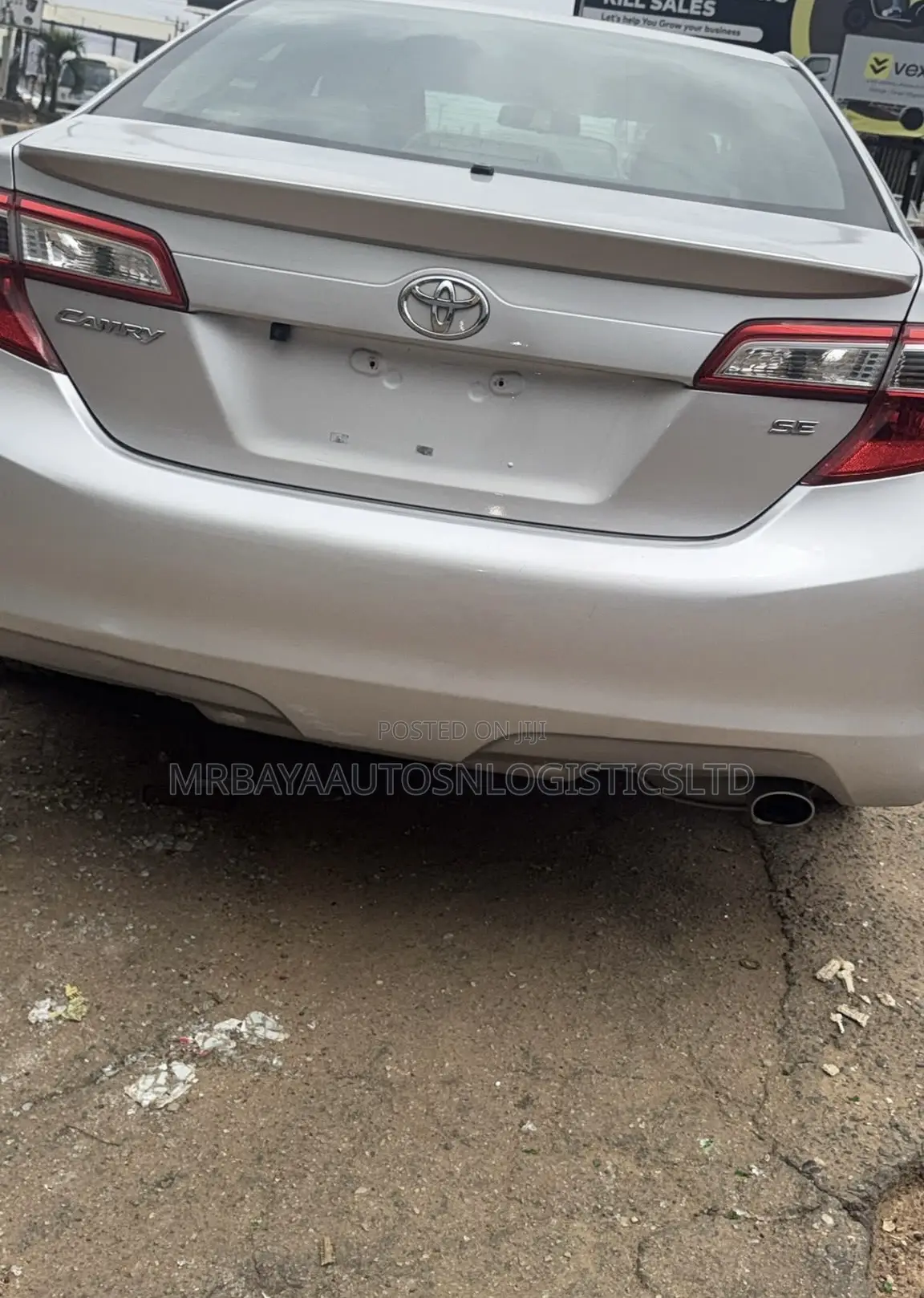 Toyota Camry SE 4dr Sedan (2.5L 4cyl 6A) 2013 Silver