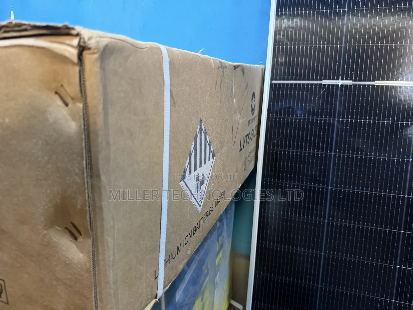 High Capacity LVTOPSUN 48V 10kWh Solar Lithium Battery
