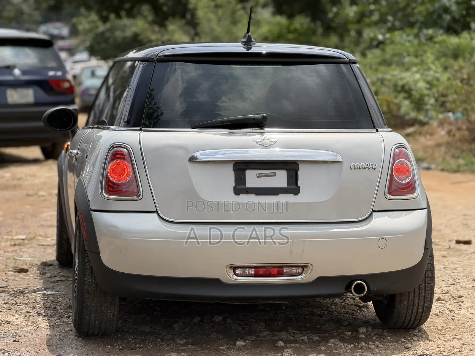 Mini Cooper 2012 Silver