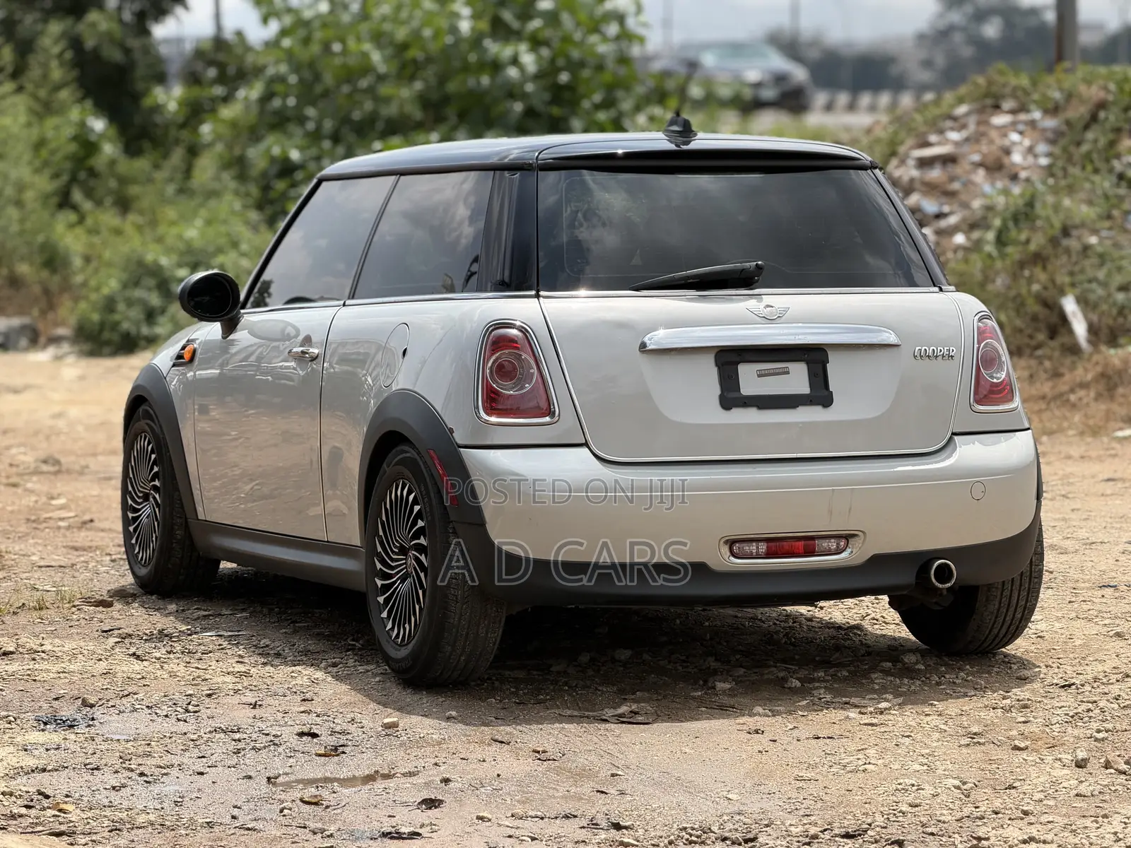 Mini Cooper 2012 Silver